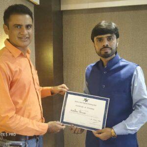 akshat-stock-market-traning-hub-ashram-road-ahmedabad-institutes-for-stock-market-kpv74x4ooo-300x300